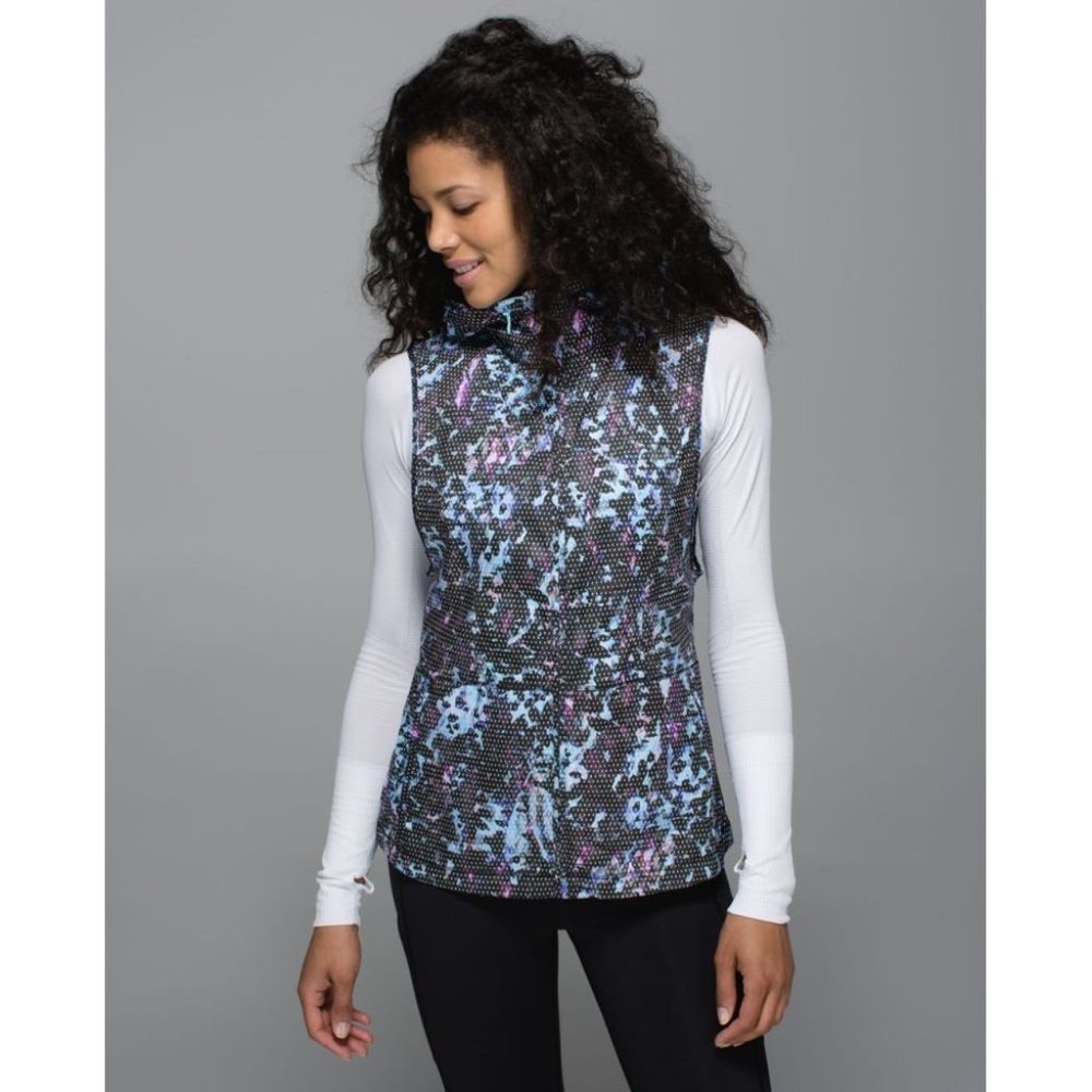 lululemon athletica Black Multi Printed Vest
